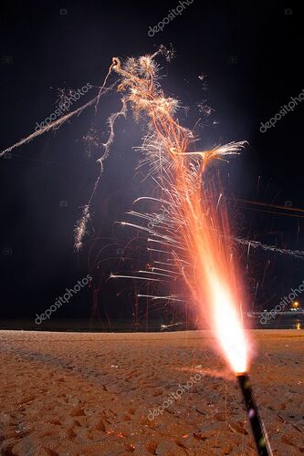 depositphotos_11037130-stock-photo-roman-candle-fireworks