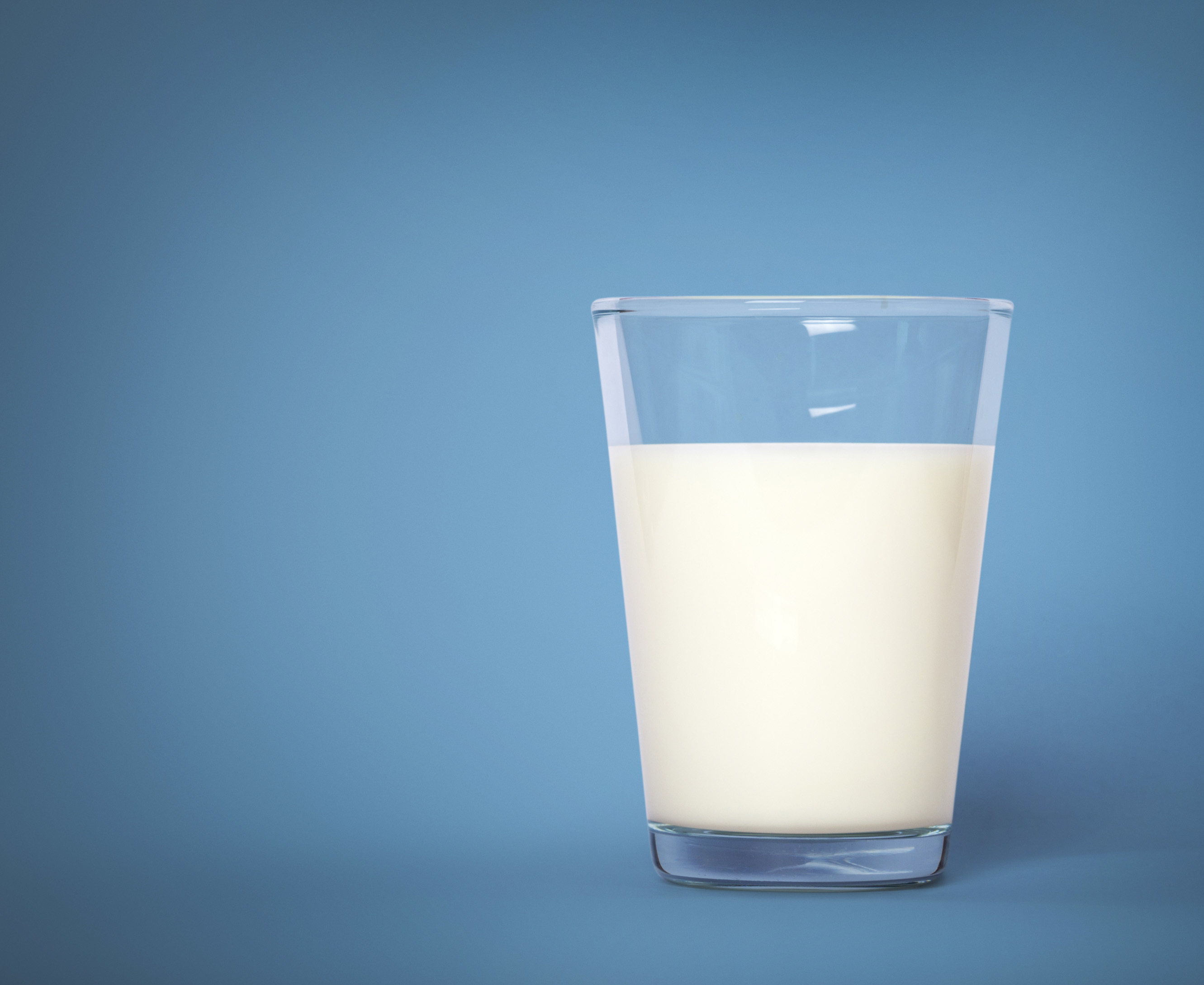 Молоко для исчезновения вода для суперсилы